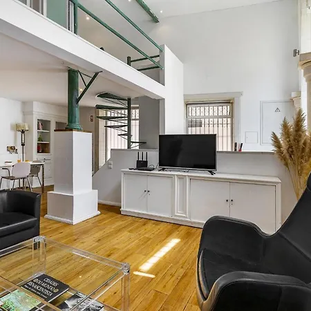 Whome Central 1-Bedroom Loft Perfect To Explore Lisbon Exterior photo