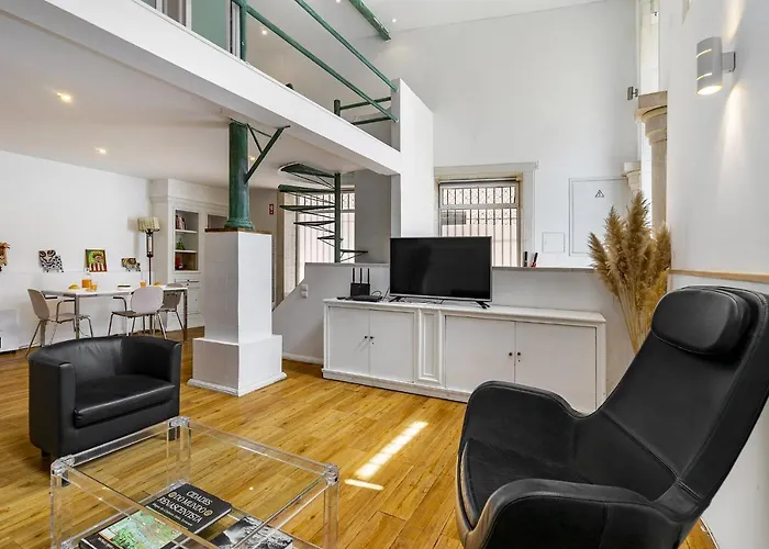 Whome Central 1-Bedroom Loft Perfect To Explore Lisbon